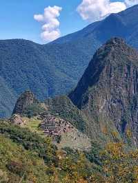 🌅 Inti Punku (Sun Gate) – The Glorious Gateway to Machu Picchu