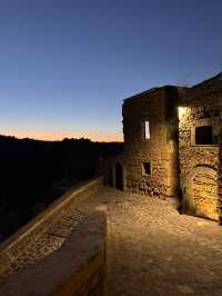 하늘 위에 떠 있는 듯한 성채, 라퓨타의 신비로운 세계