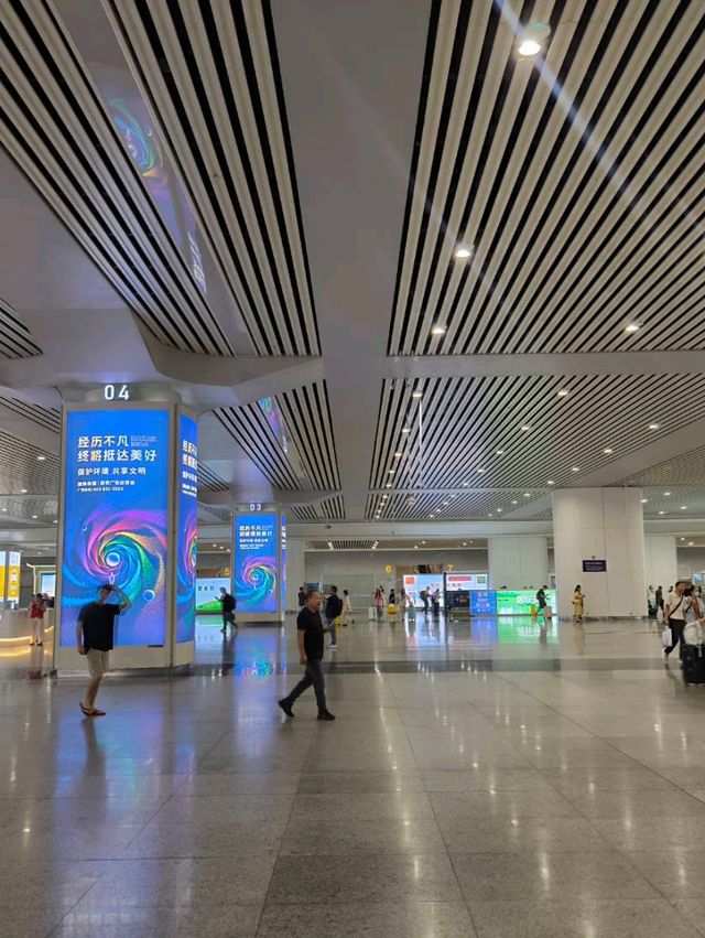 แพลน 3 วัน 2 คืน Shangrao -Shanghai–Hangzhou