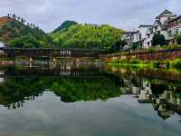 The magic of Thousand Island Lake touches the soul with its serene beauty.