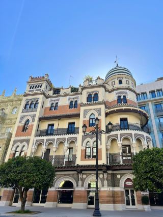 Madrid & Andalusia in December: Is Winter Worth It or Should You Wait for Spring? 🇪🇸