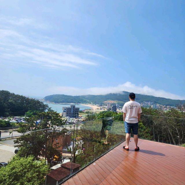 인천 을왕리 해수욕장앞 건물도 이쁘고 뷰도 이쁜카페 카페오라로 오라!!