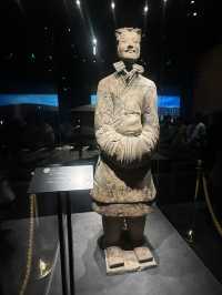  🎨 【西安陝西歷史博物館｜唐代壁畫珍品館】行入盛唐地下宮殿 🏛️💫｜史上最震撼原版壁畫展