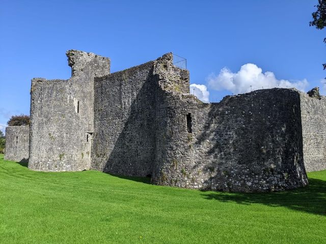 Worth a visit to Ballymote Castle 🏰