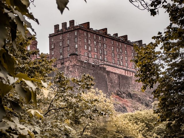 The Mighty Castle of Edinburgh!