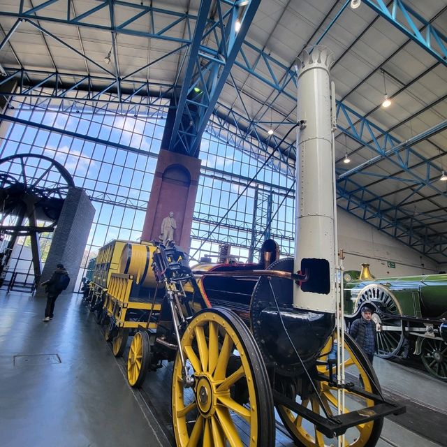 世界最大火車博物館～National Railway Museum York