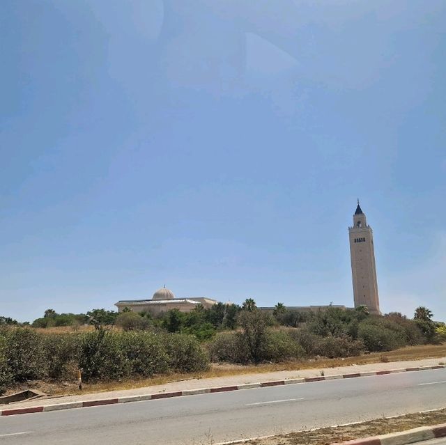 The Grandeur of the Zitouna Mosque 🌟