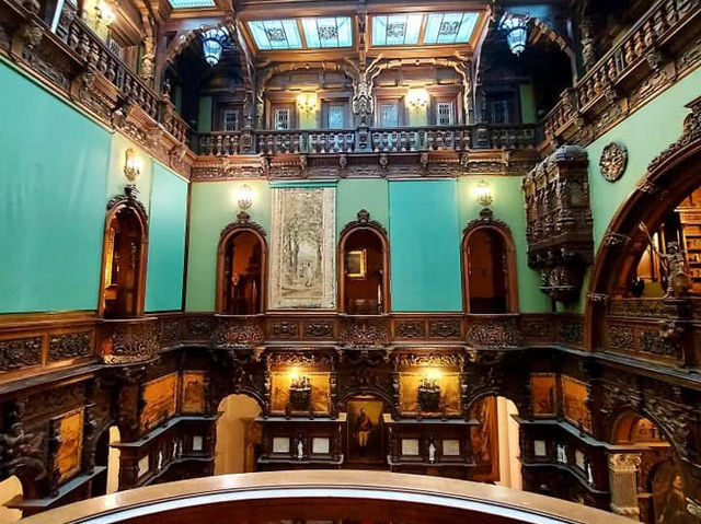 Peles Castle Romania 🗺️