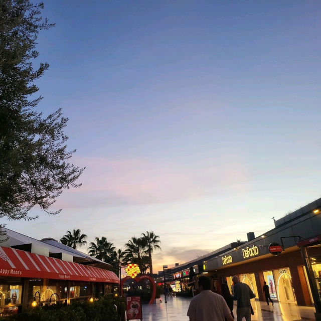 you must visit Viaport Marina outlet mall 🥰🥰🛥⚓️ in Istanbul Turkey 🇹🇷🇹🇷