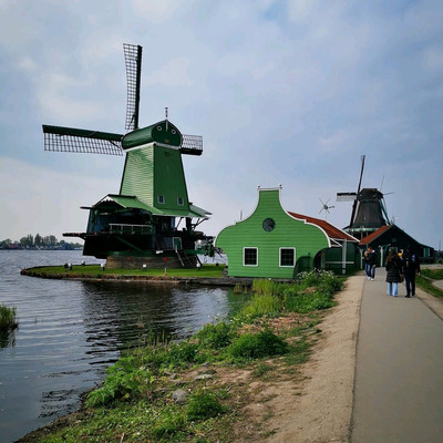 A Windmill Wonderland: A Day Trip to Zaanse Schans from Amsterdam