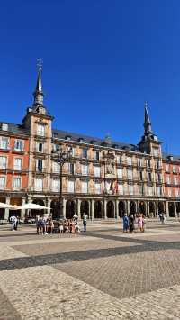 📍 Plaza Mayor Madrid – The Heart of Old Madrid 🇪🇸