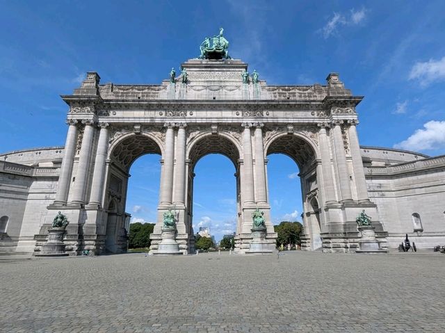 Top Attractions in Brussels 🏰🇧🇪 Top Attractions in Brussels 🏰🇧🇪