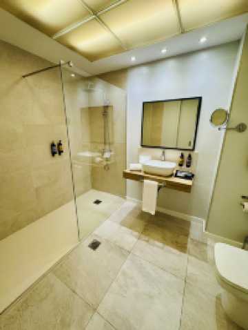 🇪🇸✨ A Wonderful Stay at Hotel Serhs Rivoli Rambla — Right in the Heart of Barcelona