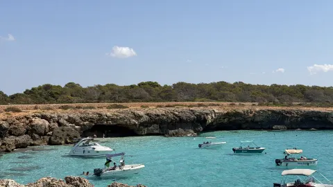 Menorca: Spain’s Hidden Turquoise Paradise 🏝️✨ — traveler post in Menorca