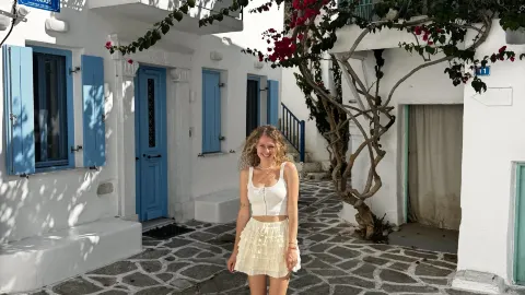 🇬🇷 我選擇帕羅斯島而不是聖托里尼島

📍 帕羅斯島,一座希臘小島——美得令人窒息,充滿魅力,絕對是著名的聖托里尼 — traveler post in 帕羅斯
