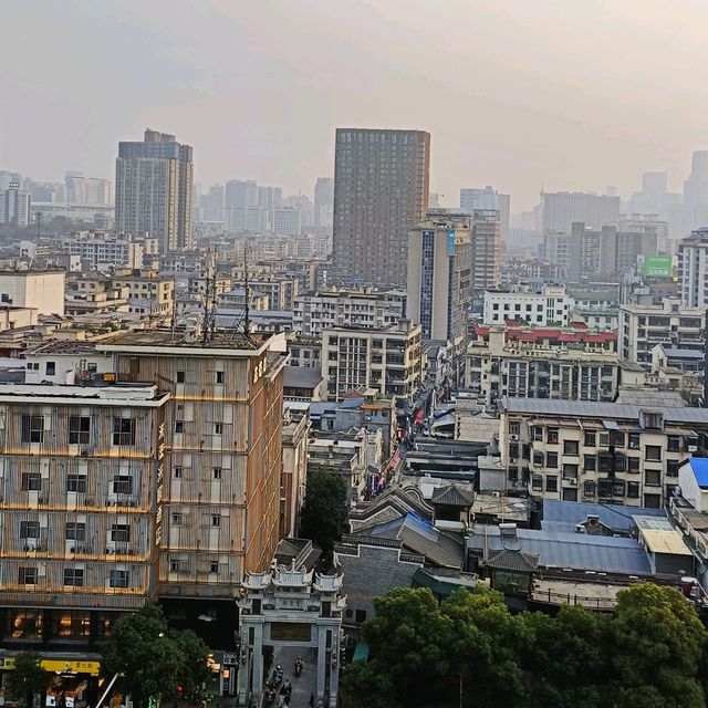 一個好吃好玩，花好山水綠的網紅城市-湖南省