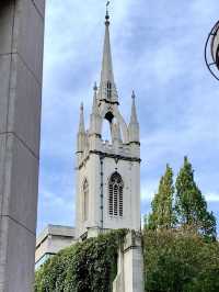 St. Dunstan in the East Church Garden - Londo