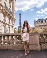 Living Life to the Fullest: Exploring the Wonders of Paris and the Treasures of Tahiti