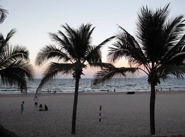 Vietnam Da Nang is suitable for lying on the beach and thinking about life