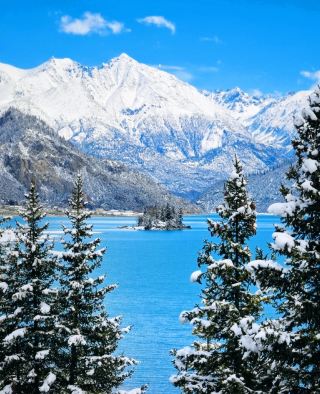 란우호: 놓칠 수 없는 아름다운 호수