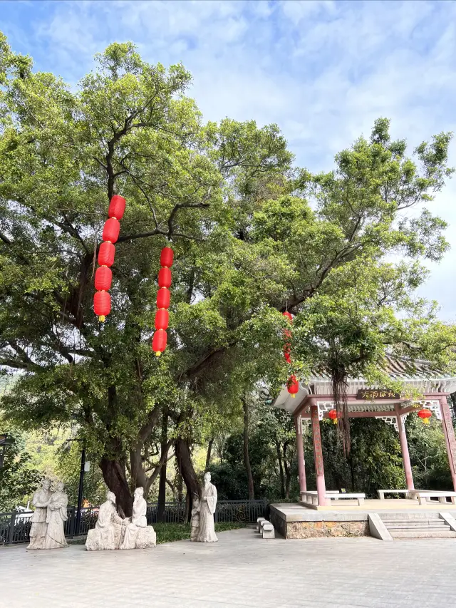 The perfect family-friendly route for a trip to Baiyun Mountain in Guangzhou
