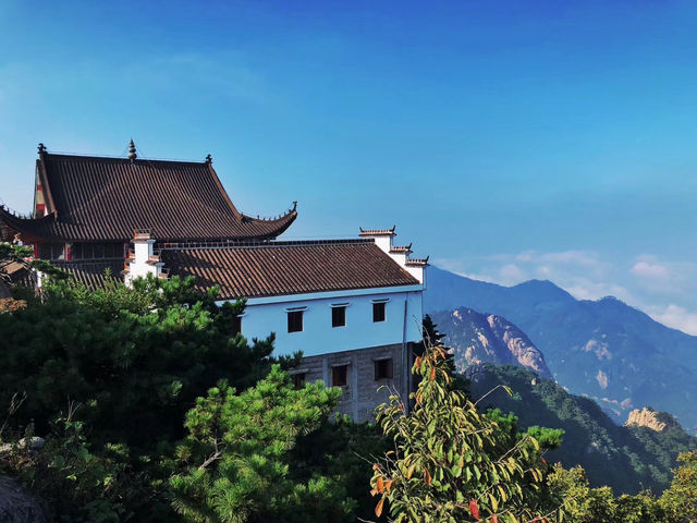 九華山：古樸與驚豔