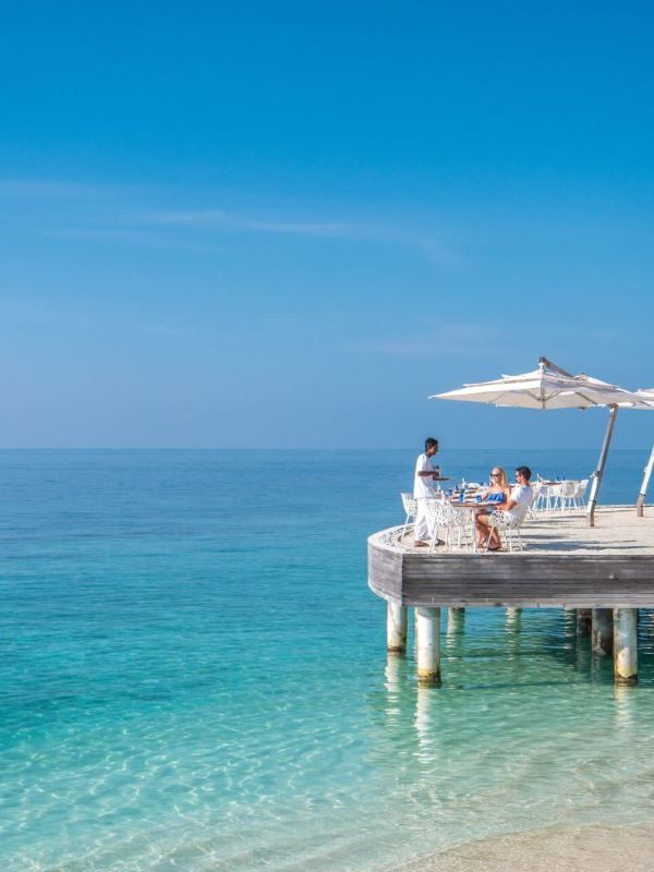 🏝️ Maldives Marvels: Luxe Huvafen Fushi Stay 🌟