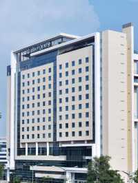 🌟✨ Kochi's Comfy Stay: Four Points by Sheraton! 🏨🇮🇳