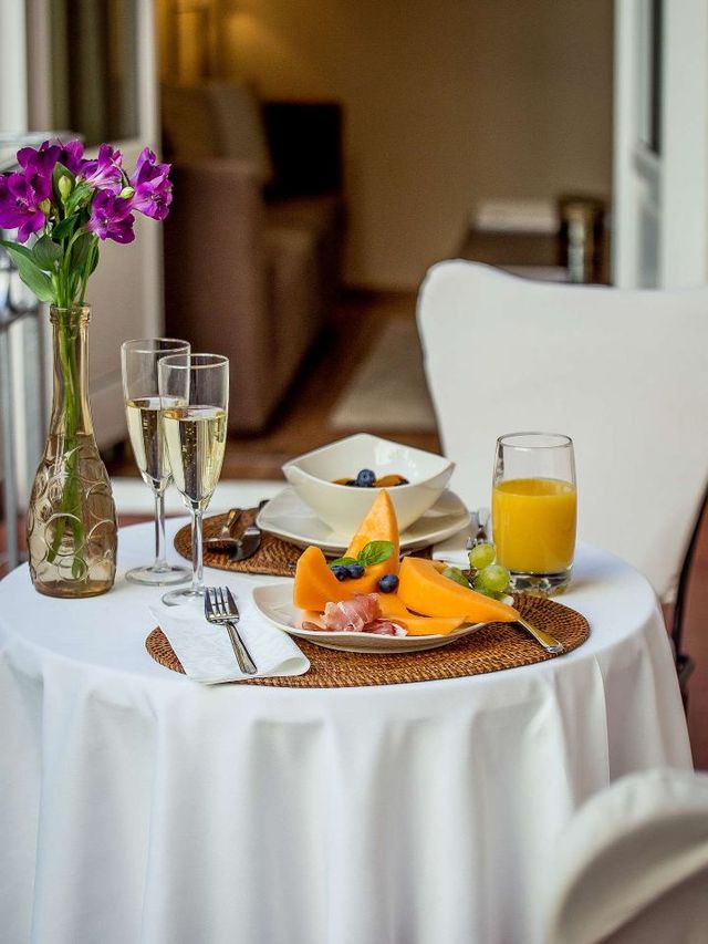Budapest's Best: Luxe & Local at Mamaison Izabella 🌟🏨