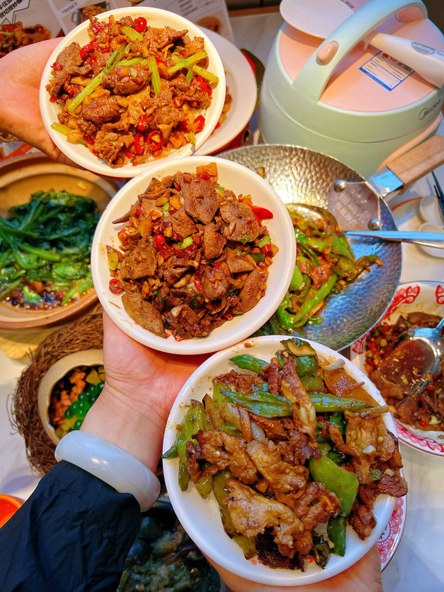 工作日仍要排隊吃飯的湘菜館子！