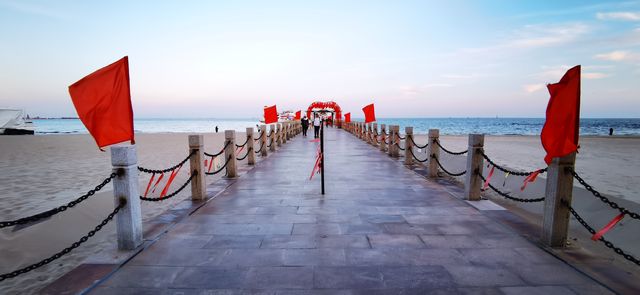 中國望海祈福第一地:秦皇求仙入海處。 中國望海祈福第一地:秦皇求仙入海處。