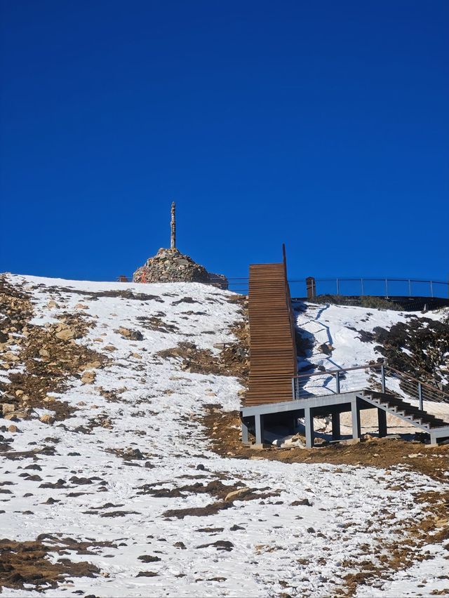 香格里拉石卡雪山一日遊攻略