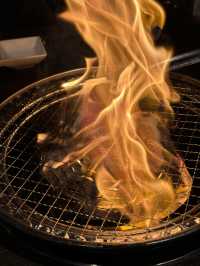 新宿必衝！這家烤肉店讓我秒變瘋狂安利怪！焼肉29テラス真的太絕了，神戶牛直接封神🥩！