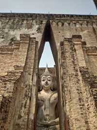 Sukhothai – Where Thailand's Golden Age Comes Alive! 🏛️🌿  