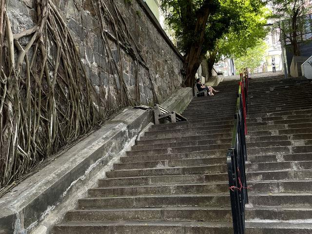 Travelling through the local gems in Hong Kong 