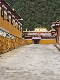 甘南的藏傳佛寺