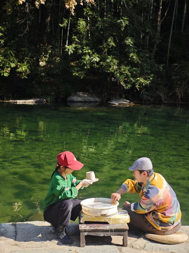 婺源3天2晚親子遊｜縣城核心民宿+河邊陶藝研學+古村探秘