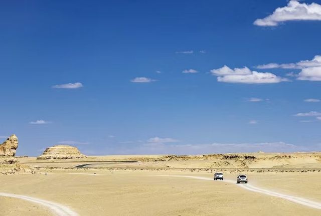 全球唯一水上雅丹|大柴旦秘境「懸浮城堡」震撼出片!日落+星空 全球唯一水上雅丹|大柴旦秘境「懸浮城堡」震撼出片!日落+星空