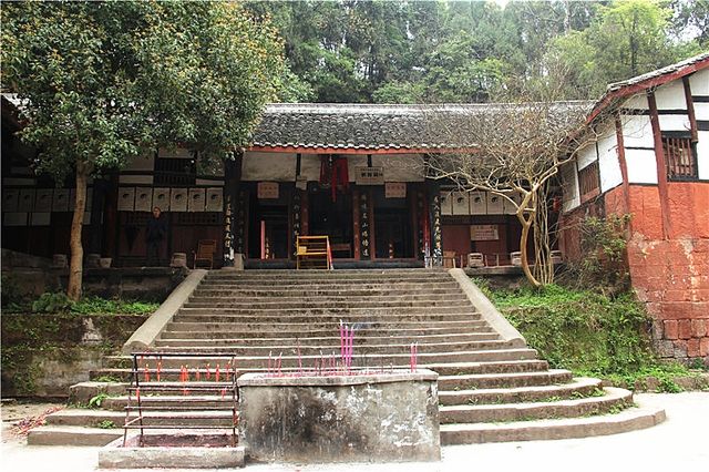 千年石刻裡的沉默情書落莫的綠野仙蹤 千年石刻裡的沉默情書落莫的綠野仙蹤