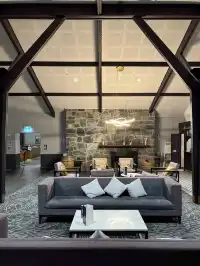 雪山下的隱士居所|The Hermitage Hotel