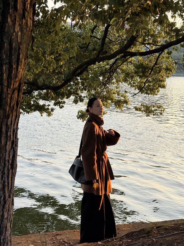 烈士公園的秋日氛圍 烈士公園的秋日氛圍