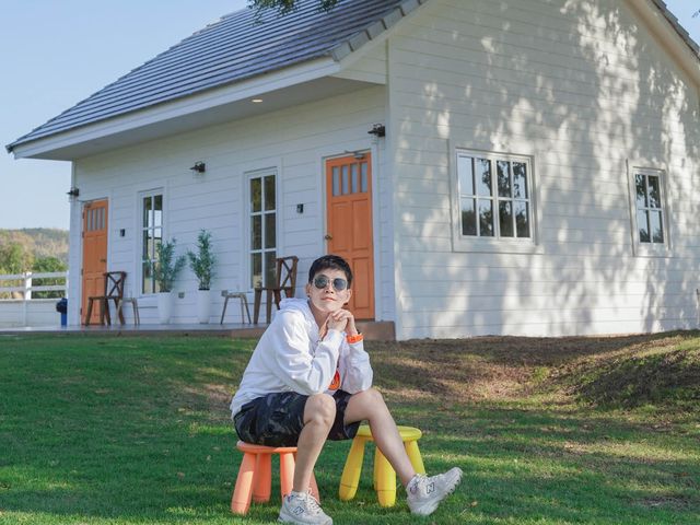 Stayokay ที่พักสัตหีบสไตล์มินิมอล ฟิลต่างประเทศ