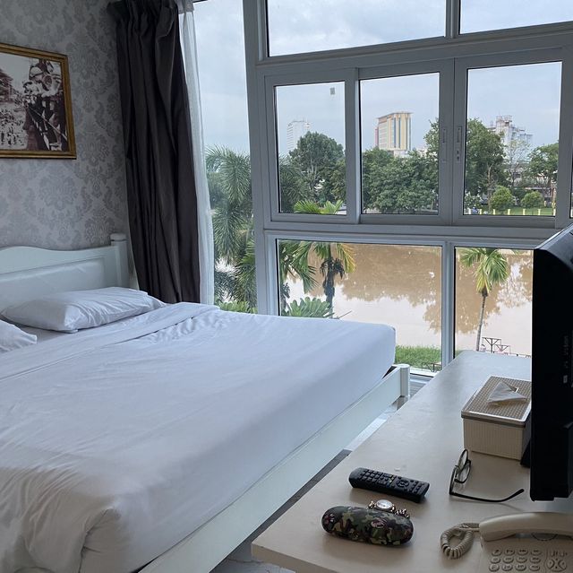 B2 Riverside Colonial Hotel เชียงใหม่📍