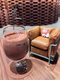🌟中環隱世cafe @全球第一間Cassina cafe