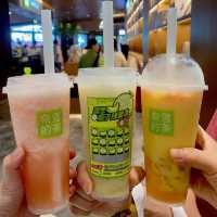 「奈雪的茶」深圳人氣飲品麵包店