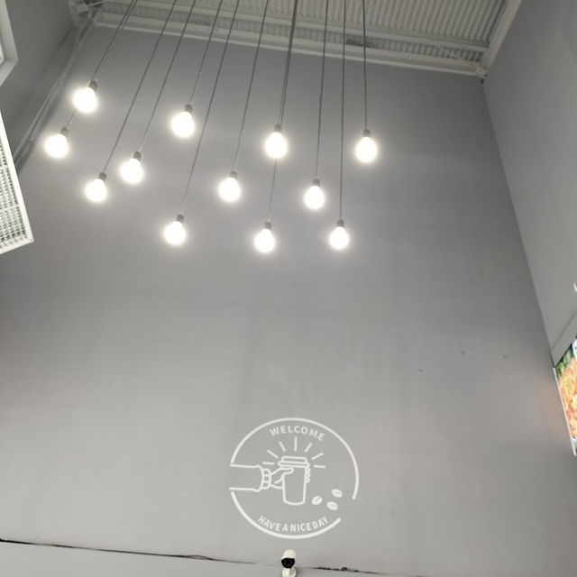 高雄市楠梓區 ｜ 金三益楠梓店