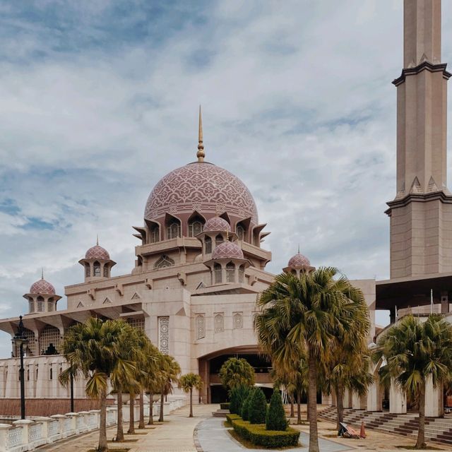 Putra Mosque, Putrajaya