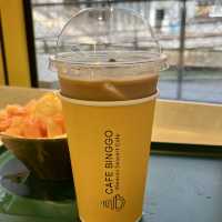 【大阪・道頓堀】道頓堀川沿いの韓国カフェ「Cafe Binggo 道頓堀店」