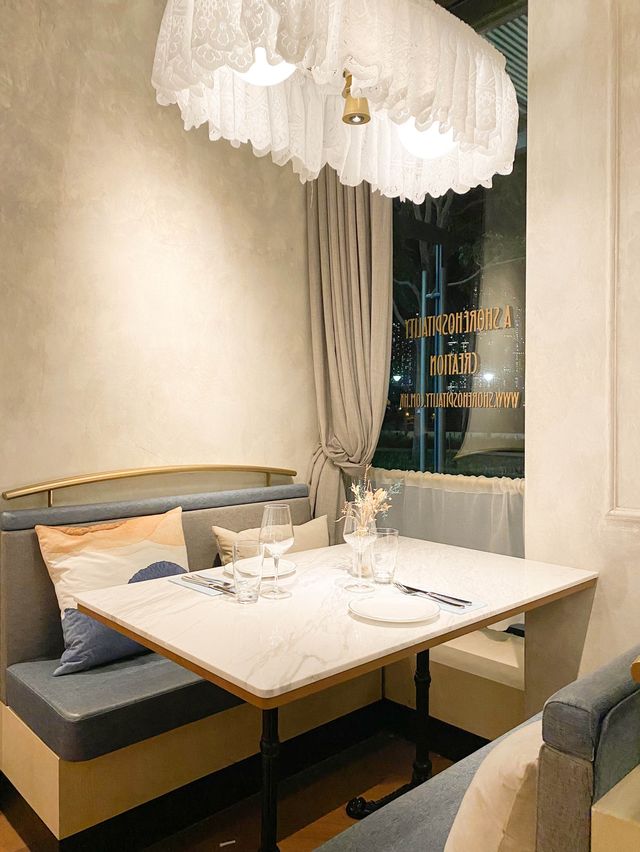 《🍴將軍澳海旁浪漫餐廳｜入門法國菜🇫🇷人均約$400享8道精緻菜》