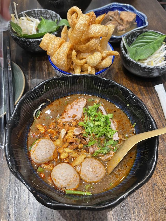 ก๋วเตี๋ยวเรือ ทองสมิทธ์ (สาขาparagon) 